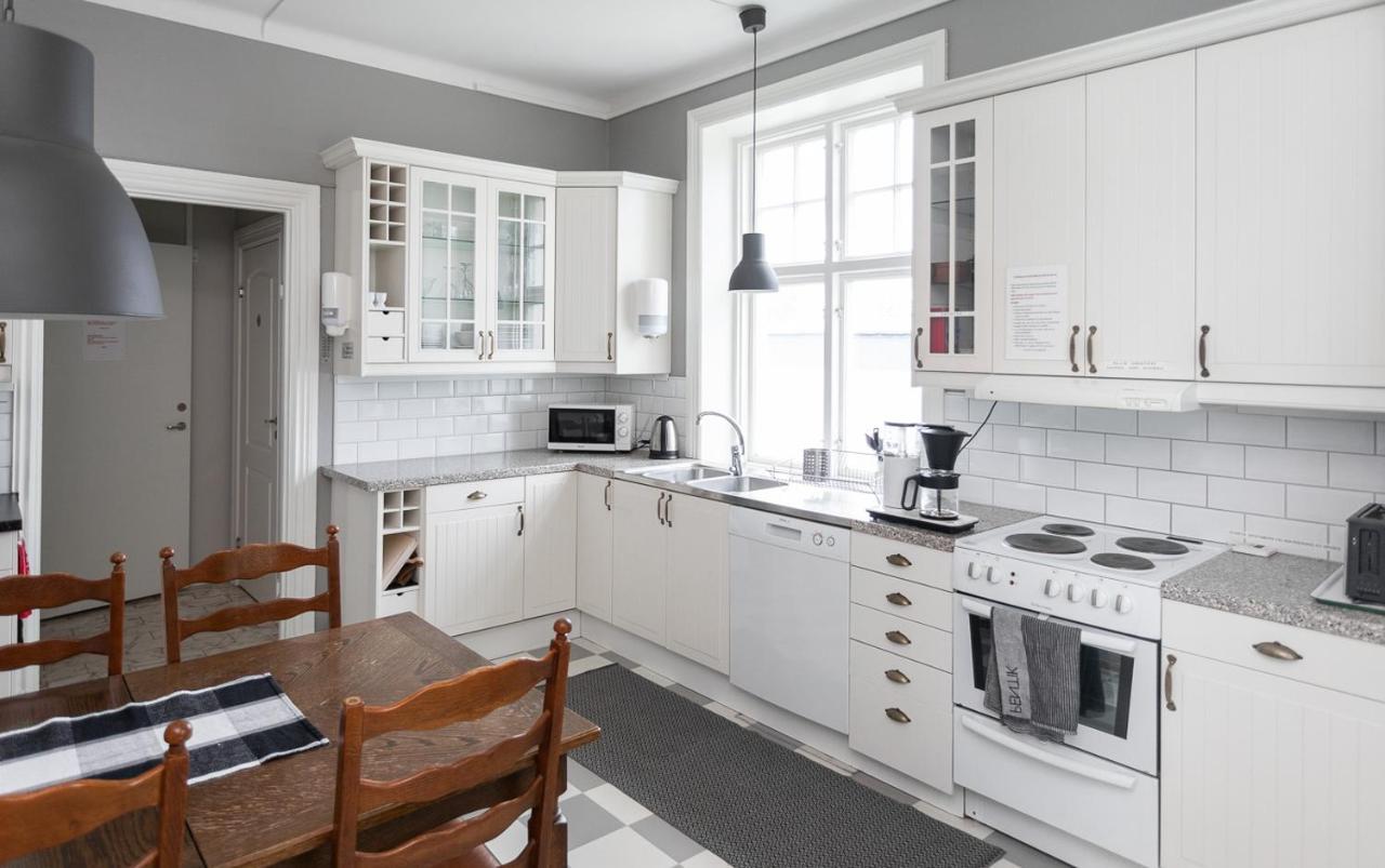 Vandrarhemmet Vindarnas Hus เอิร์นเคิลส์วีก ภายนอก รูปภาพ
