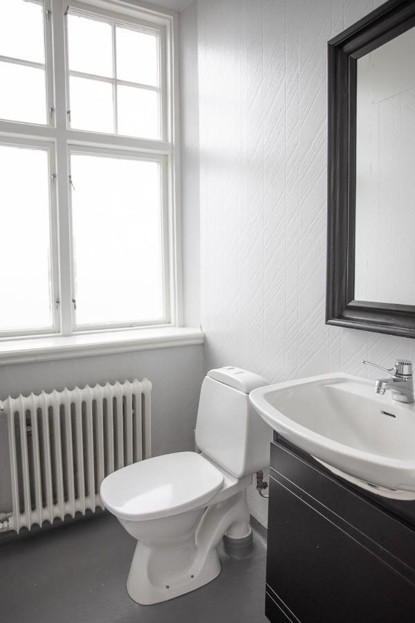 Vandrarhemmet Vindarnas Hus เอิร์นเคิลส์วีก ภายนอก รูปภาพ