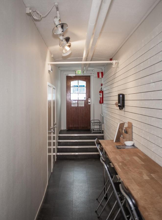 Vandrarhemmet Vindarnas Hus เอิร์นเคิลส์วีก ภายนอก รูปภาพ